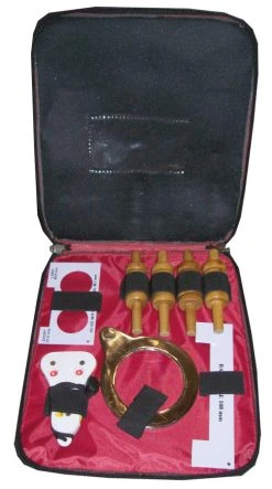 Hunts County Umpire Set